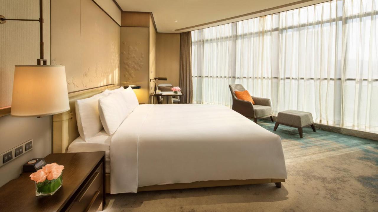 מלון פנגואנג Crowne Plaza Xiangxi מראה חיצוני תמונה